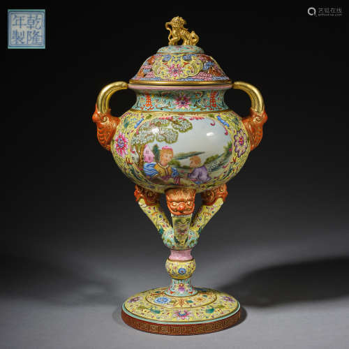 An enamelled porcelain ‘western characters’ aroma burner, Qi...