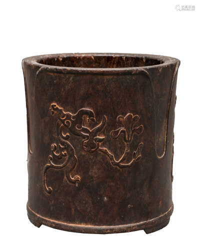 A carved zitan wood brush pot,Qing dyansty