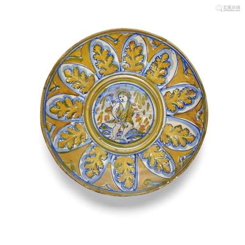 A GUBBIO MAIOLICA GOLD AND RUBY-LUSTERED DISHCirca 1535