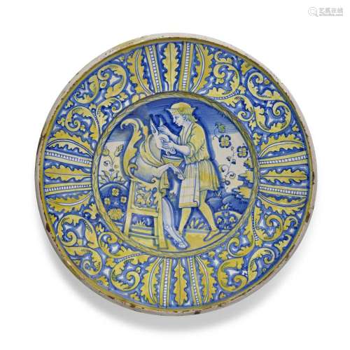 A DERUTA MAIOLICA CHARGERSecond half of the 16th century