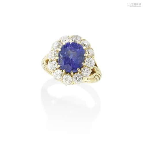 SAPPHIRE AND DIAMOND CLUSTER RING, 19TH CENTURY
