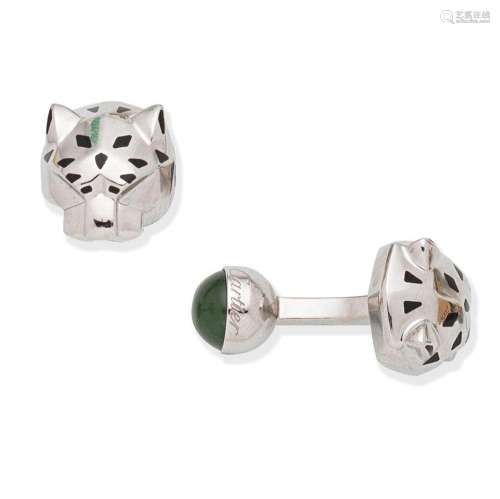 CARTIER JADE AND LACQUER PANTHER-HEAD DÉCOR CUFFLINKS