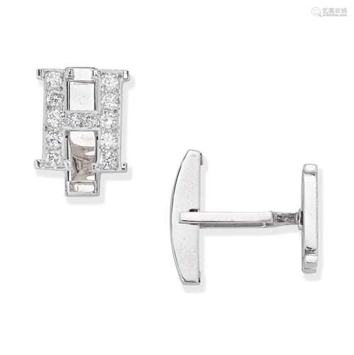 DIAMOND-SET 'H' CUFFLINKS