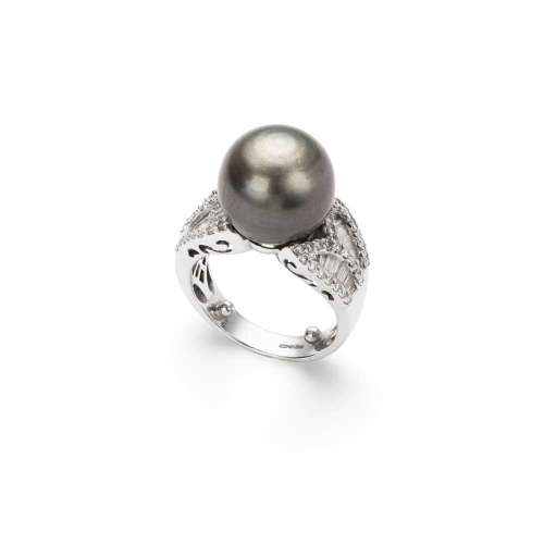 A Tahitian pearl and diamond cocktail ring