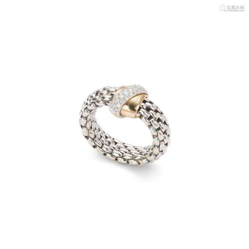 Fope: A diamond `Flex-it` ring