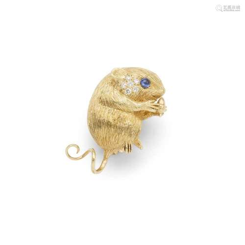 E Wolfe & Co: A sapphire and diamond field mouse brooch