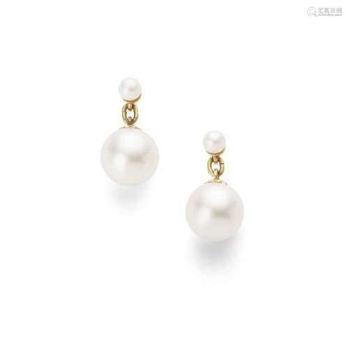 A pair of South Sea pearl earrings
