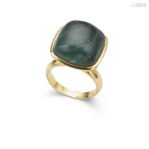 A tourmaline ring