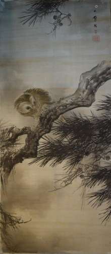 JAPON, XXème siècle<br />
Jeune hibou sur vieille branche, p...