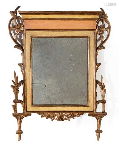 Spanish mirror of the XVII century.Carved and gilded wood.Or...