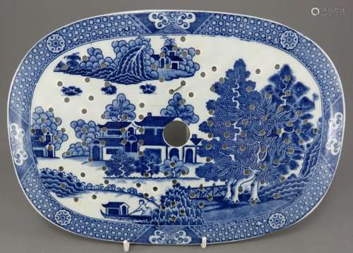 An early nineteenth century blue and white transfer-printed ...