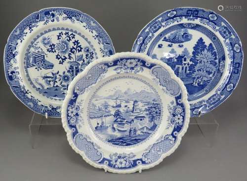 A group of early nineteenth century blue and white transfer-...