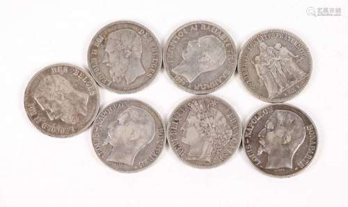 Quatre pièces de 5 francs argent (1849, 1852, 1876), deux pi...