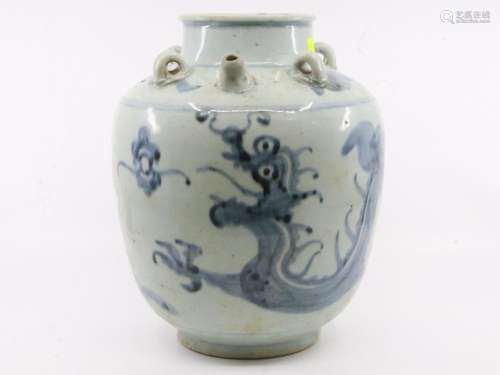 LARGE CHINESE BLUE AND WHITE POURING VESSEL, MING DYNASTY, S...