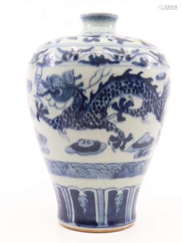 CHINESE BLUE AND WHITE BALUSTER SHAPED VASE, MING DYNASTY, S...