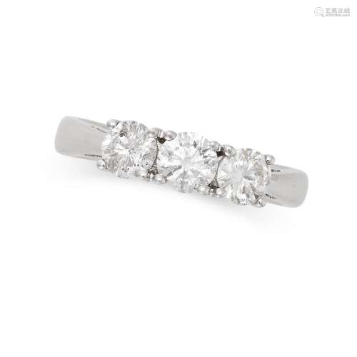 A DIAMOND THREE STONE RING in 18ct white gold, set with thre...