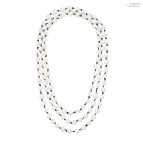 A PEARL NECKLACE comprising a single row of baroque pearls, ...