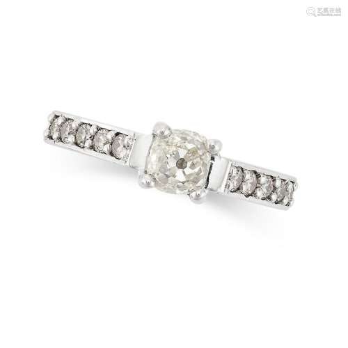 A DIAMOND RING in 18ct white gold, set with an old cut diamo...