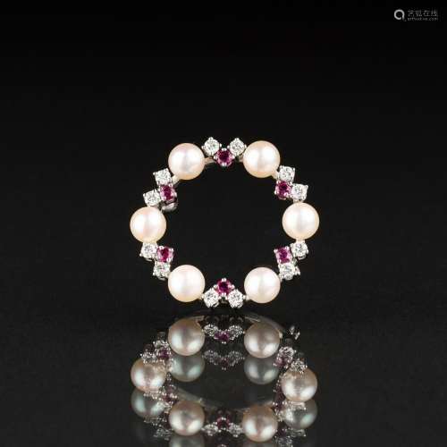 A delicate Pearl Ruby Diamond Brooch.