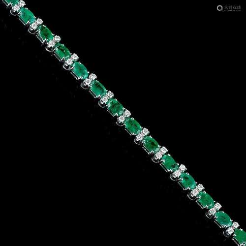 A colour fine Emerald Diamond Bracelet.