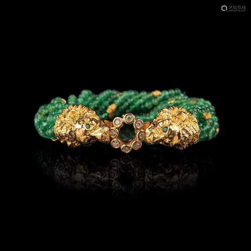 Juwelier Wilm An Emerald Bracelet with Lion Head Clasps.