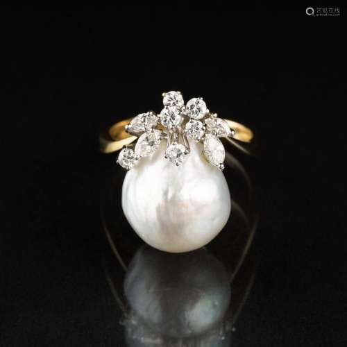 A Pearl Diamond Ring.