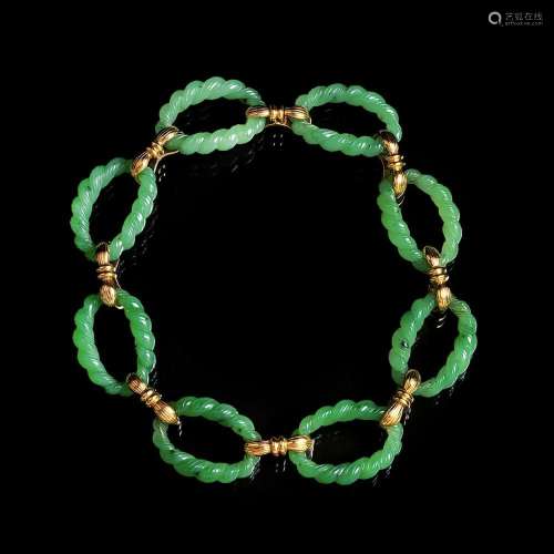 Juwelier Wilm A Nephrite Gold Necklace.