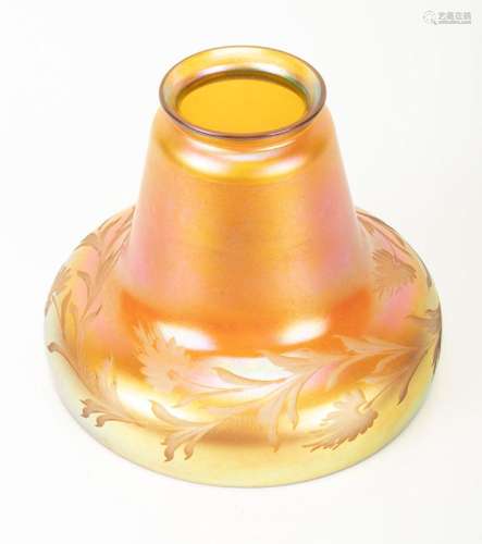 STEUBEN QUALITY AURENE GLASS SHADE, C. 1910, H 5", DIA ...