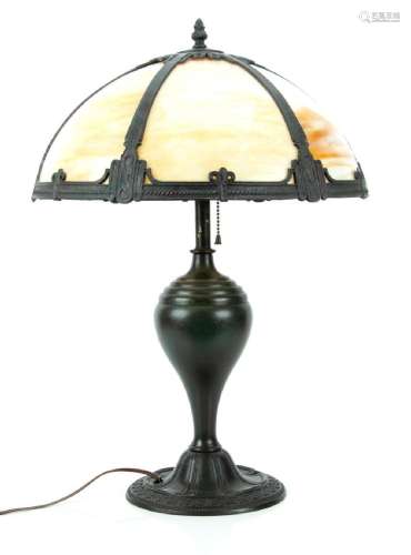 PATINATED METAL AND SLAG GLASS TABLE LAMP, 20TH C., H 23&quo...