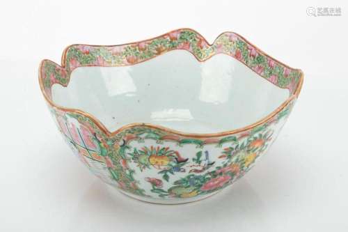 CHINESE ROSE MEDALLION PORCELAIN OPEN BOWL, C. 1900, H 4.75&...