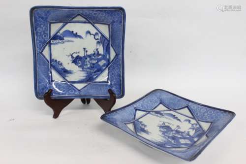 Two Qing Chinese Blue and White Porcelain Plates