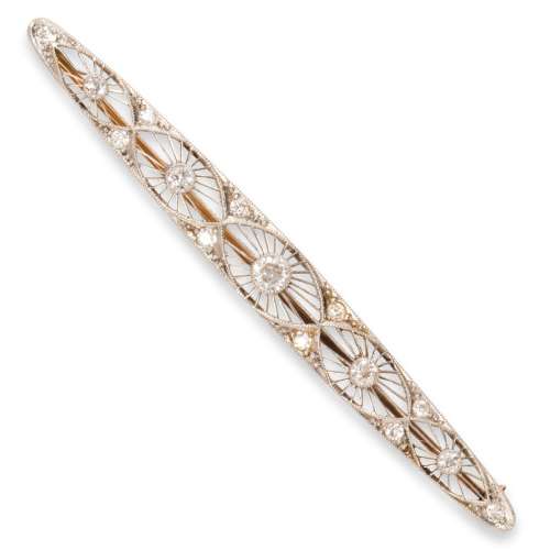 An Art Deco diamond brooch