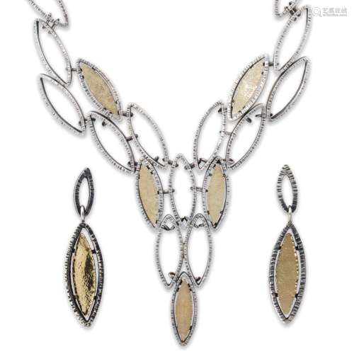 A sterling silver necklace and earring suite, Davido Bigazzi