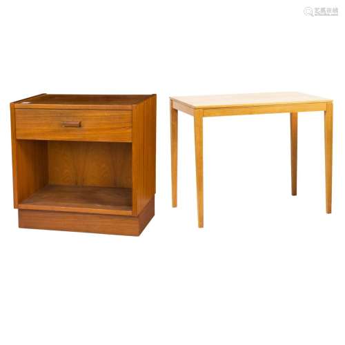 (Lot of 2) Danish Modern teak occasional table and Art Furn ...