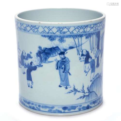 CHINESE BLUE AND WHITE BRUSH POT