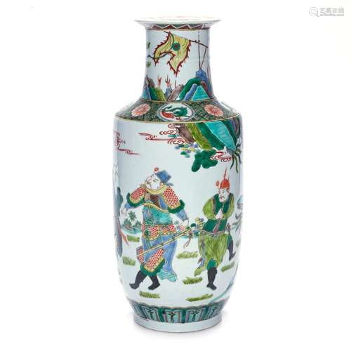 CHINESE FAMILLE VERTE VASE