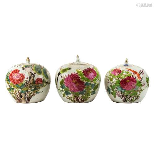 (LOT OF 3) CHINESE FAMILLE ROSE LIDDED JARS