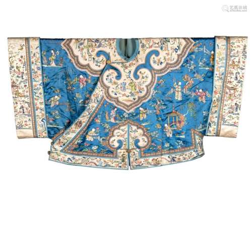 A Chinese Embroidered Silk Lady's Tunic Height 26 