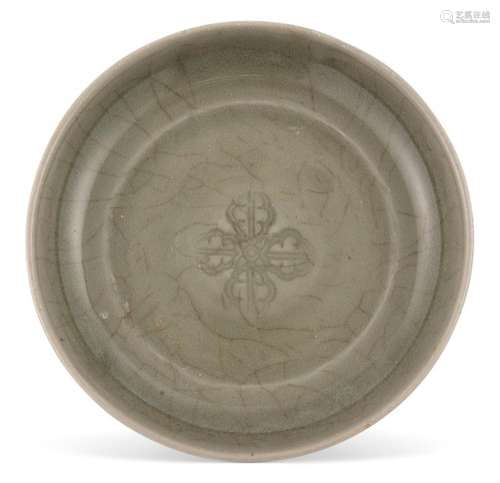 A Chinese Longquan Dish Diameter 5 