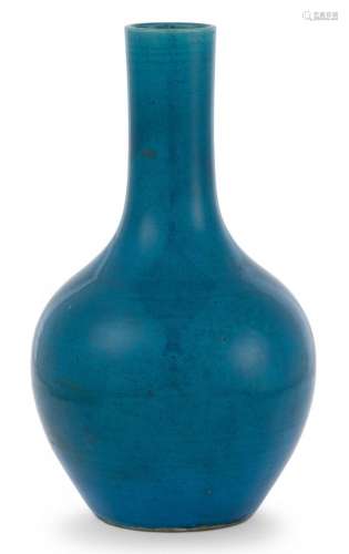 A Chinese Turquoise Glazed Porcelain Vase Height 9 