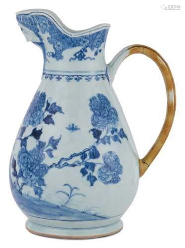 A Chinese Blue and White Export Porcelain Pitcher Height 13 ...