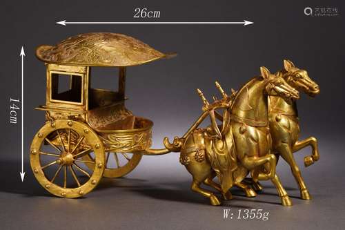 Gold Made Horse Coach Ornament