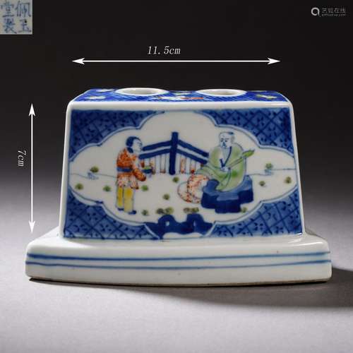 Blue and White Doucai Glaze Brush Holder