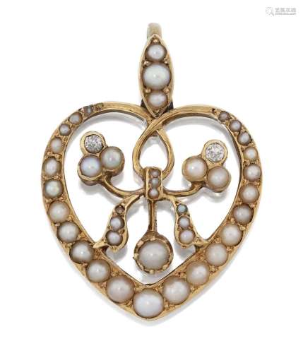 An Edwardian Split Pearl and Diamond Pendant