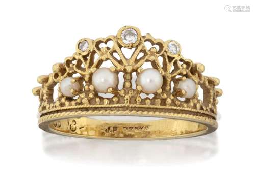 An 18 Carat Gold Diamond and Cultured Pearl Ring