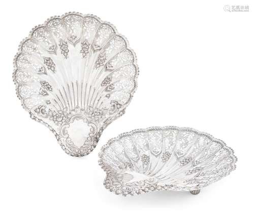 A Pair of Victorian Silver Dishes by Atkin Brothers, Sheffie...
