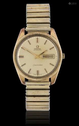 Omega: A 9 Carat Gold Automatic Day/Date Centre Seconds Wris...