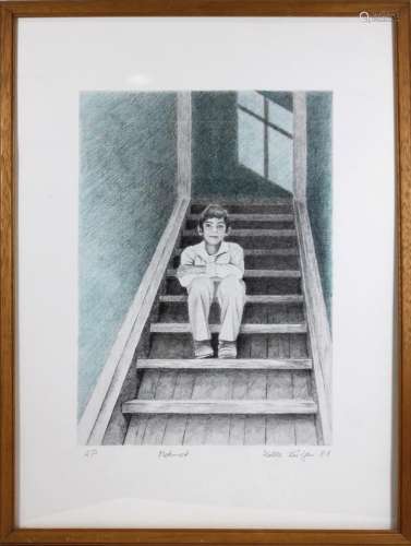 Hella Lütgen (1944), Mehmet, Junge auf einer Treppe sitzend