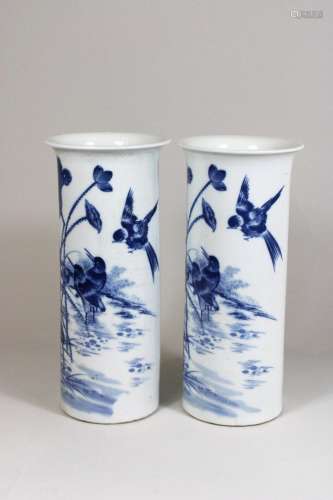 Paar Zylinder Vasen, China, Porzellan, Anfang 20. Jh.