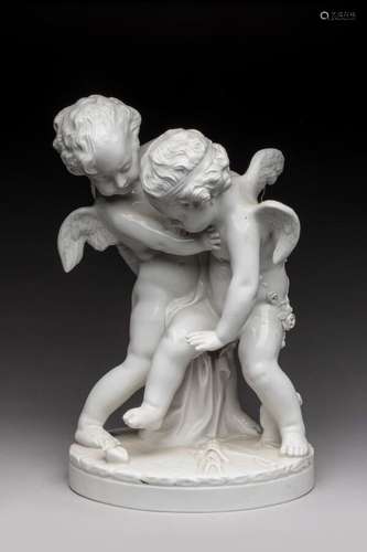 GROUPE en porcelaine représentant deux anges "Le coeur ...